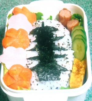 五重塔とお花弁当