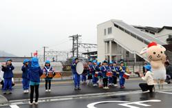 清音幼児園の園児による鼓隊演奏