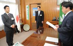 松川伸治保健福祉部長