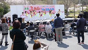 ステージ発表