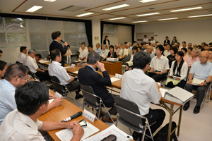 会場の様子