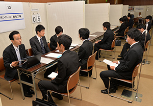 面接会の様子