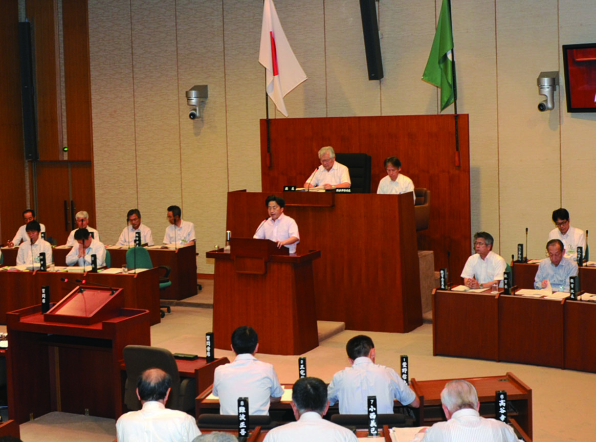 ６月市議会開会