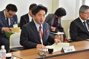 記者会見