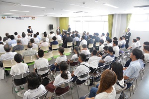 総社市地食べ学校給食センターえがお