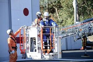 はしご付き消防自動車