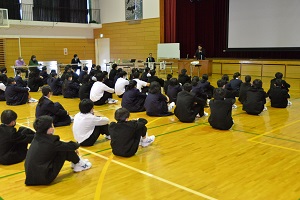 昭和中学校とネパールの学校とのオンライン交流