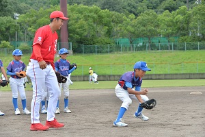 ニッセイ野球教室指導風景