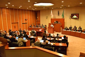市議会開会