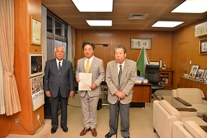 市長との記念撮影