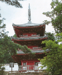三重塔