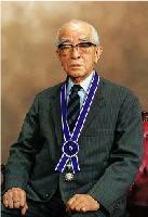 故岡崎嘉平太氏 