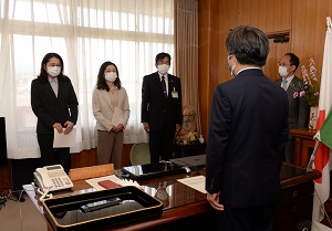 辞令交付、訓示