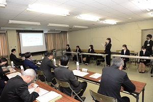 18日　川崎医療福祉大学のインターンシップ生から政策提言の画像1