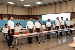 IPU生徒あいさつ