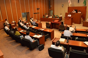 28日　9月定例市議会が閉会の画像