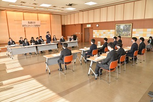 26日　岡山商科大学のインターンシップ生から政策提言の画像1