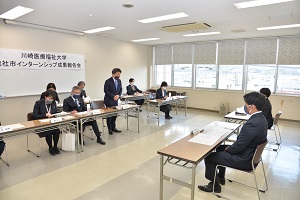 17日　川崎医療福祉大学のインターンシップ生から政策提言の画像1