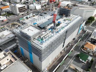 庁舎棟屋上の様子です。6階までの躯体工事が完了しました。（令和6年10月24日撮影）の画像