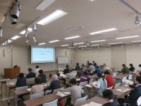 中間報告会の様子の画像1