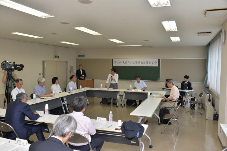 委員会の様子の画像