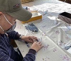 マスクの製作の画像