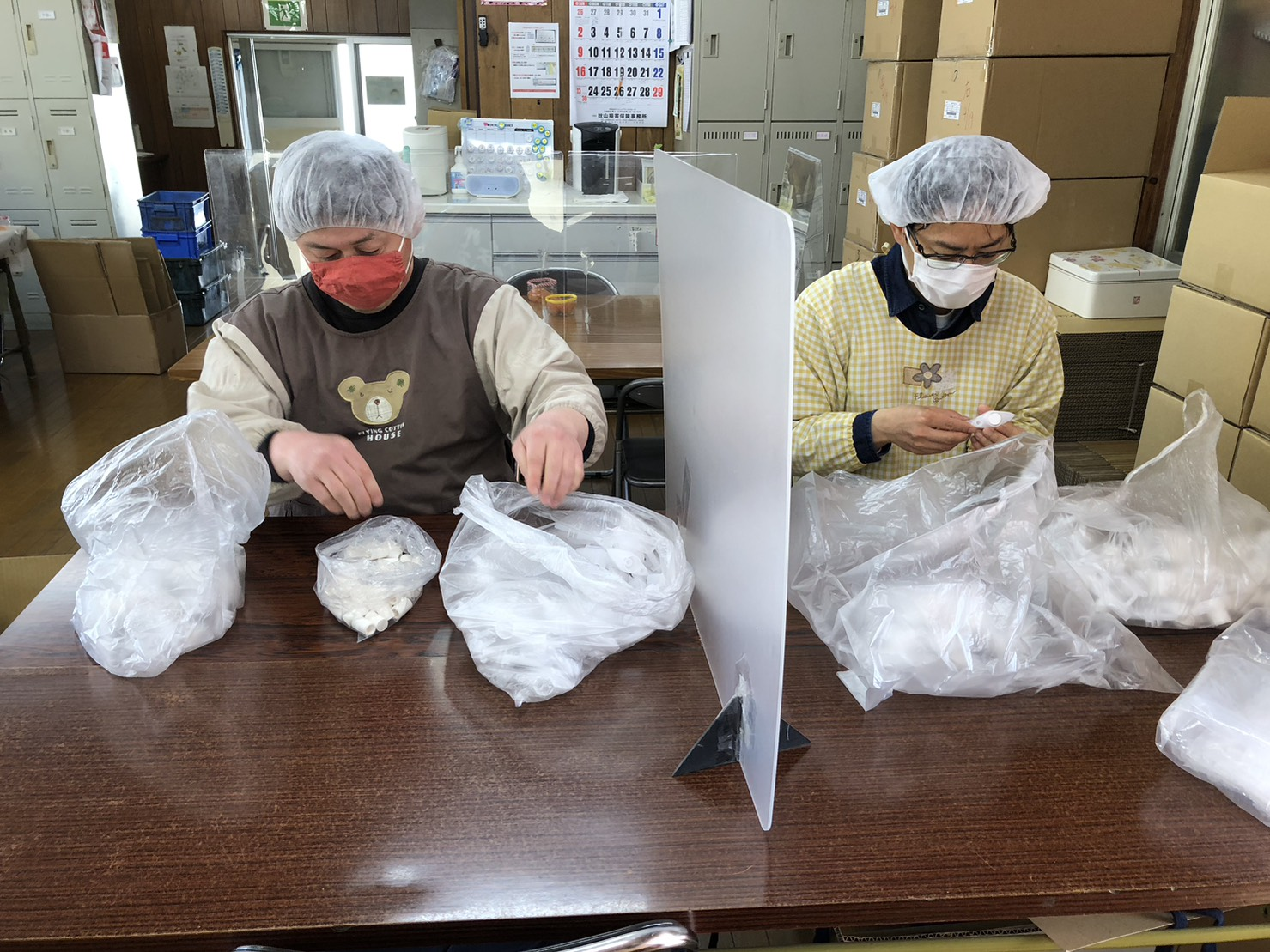 ふれあいセンタ－の清掃作業