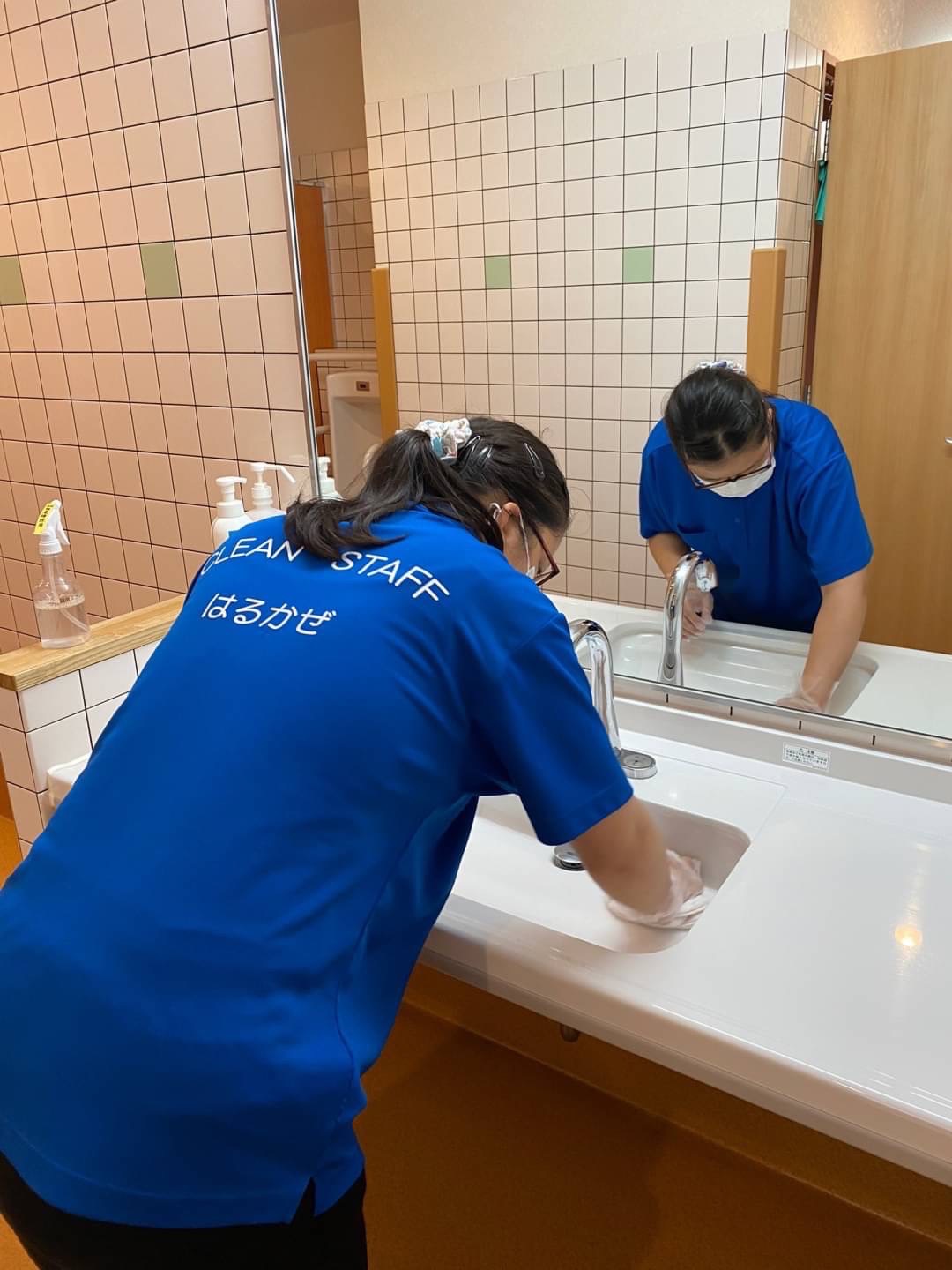 清掃作業の画像