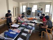 洗濯作業（衣類のたたみ・仕分け）の画像