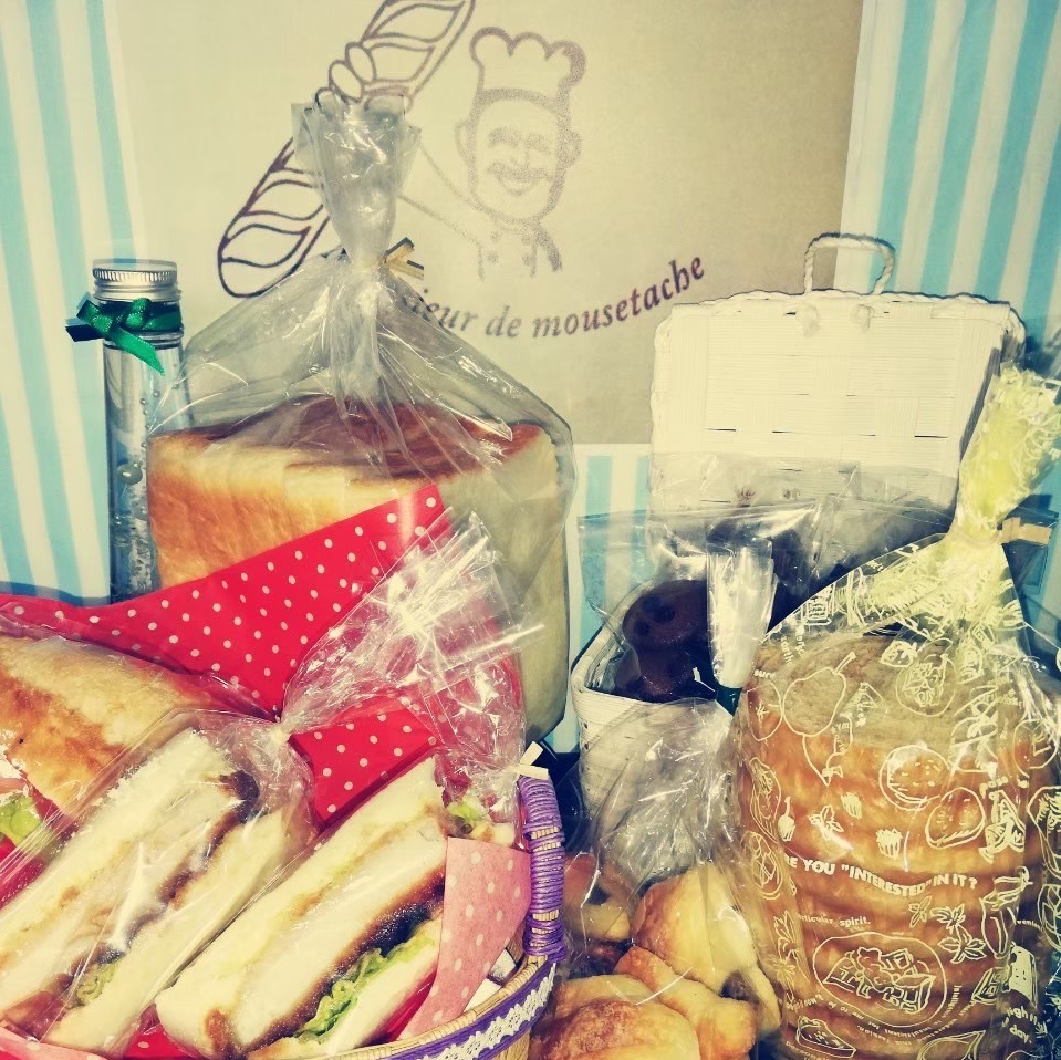 販売するパン等の画像