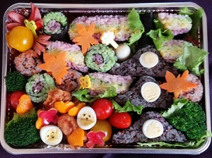 デコ巻きずしで総社に彩（あや）をの画像