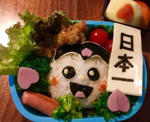 おにぎり食べて、いざ出陣！の画像