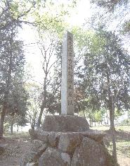 山頂にあります