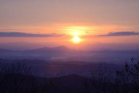 初日の出を祝って 万歳三唱 元旦福山登山の画像1