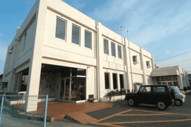 働く婦人の家の外観