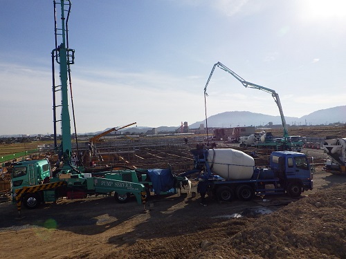 基礎・地中梁コンクリート打設の画像1