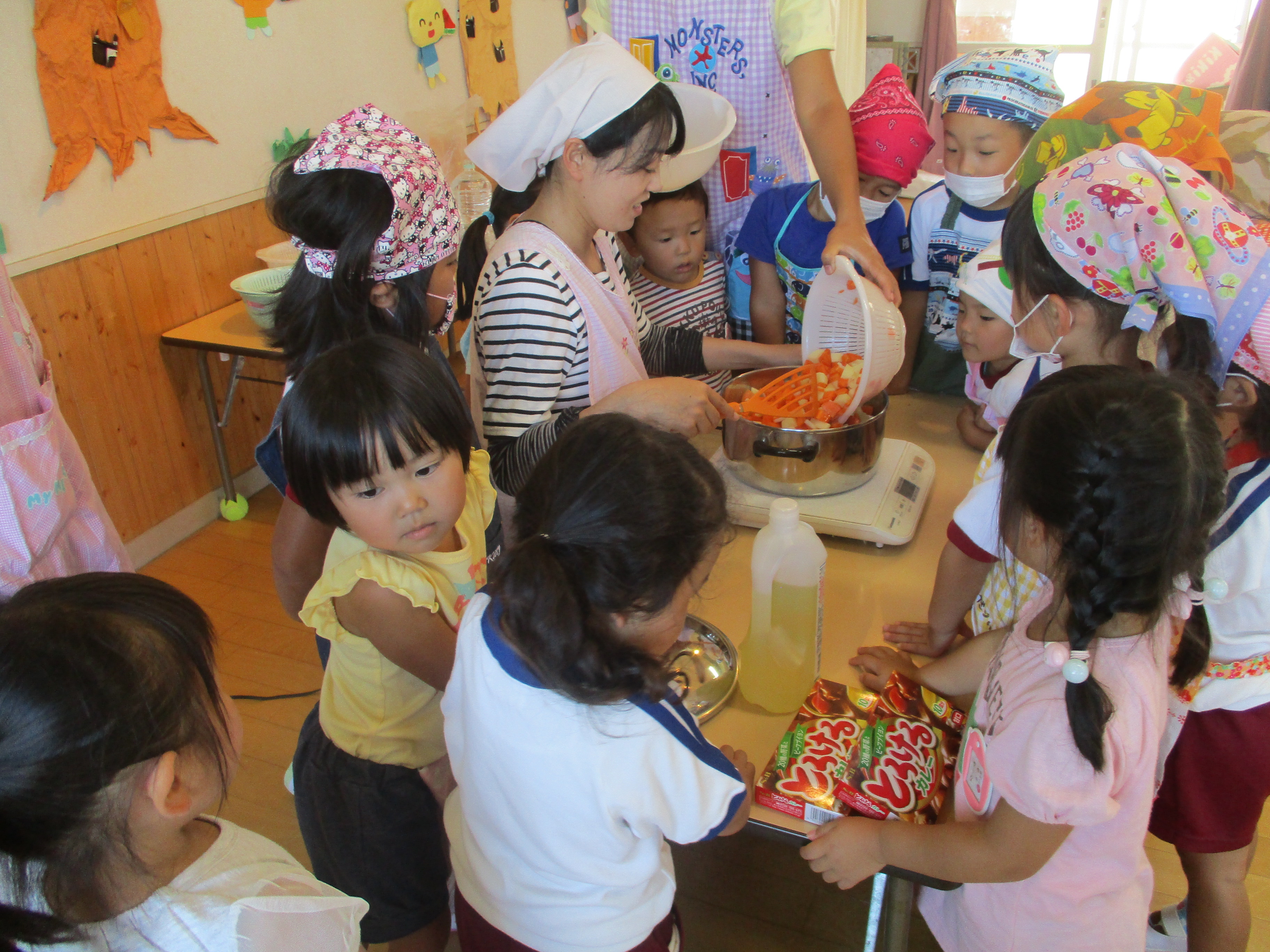 ​みんなでカレーを作ったよ！いいにおい。の画像