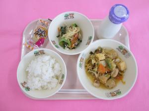 献立写真（令和７年１１月２８日）