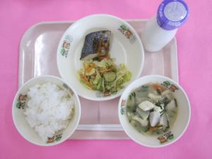 献立写真（令和７年１２月１２日）