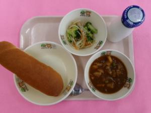 学校給食（４月１３日）