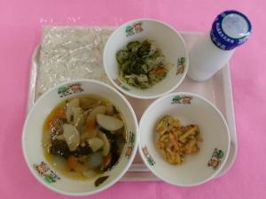 学校給食（４月１４日）