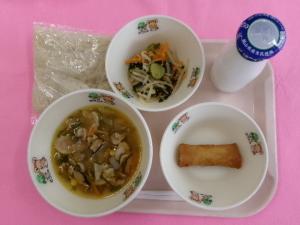 学校給食（５月１２日）