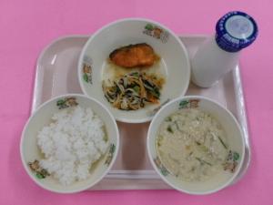 学校給食（５月２７日）