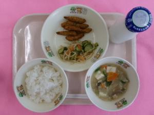 学校給食（６月１１日）