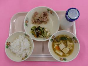 学校給食（８月２８日）