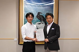 14日　総社市制施行20周年記念式典テーマ、ロゴマークなどの報告会への画像1