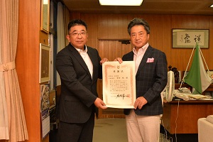 040918企業版ふるさと納税感謝状贈呈式