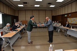 240521地域づくり協議会から義援金寄付