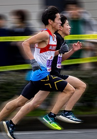 最優秀賞【デッドヒート】の画像