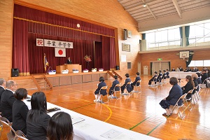 19日　維新小学校卒業式への画像